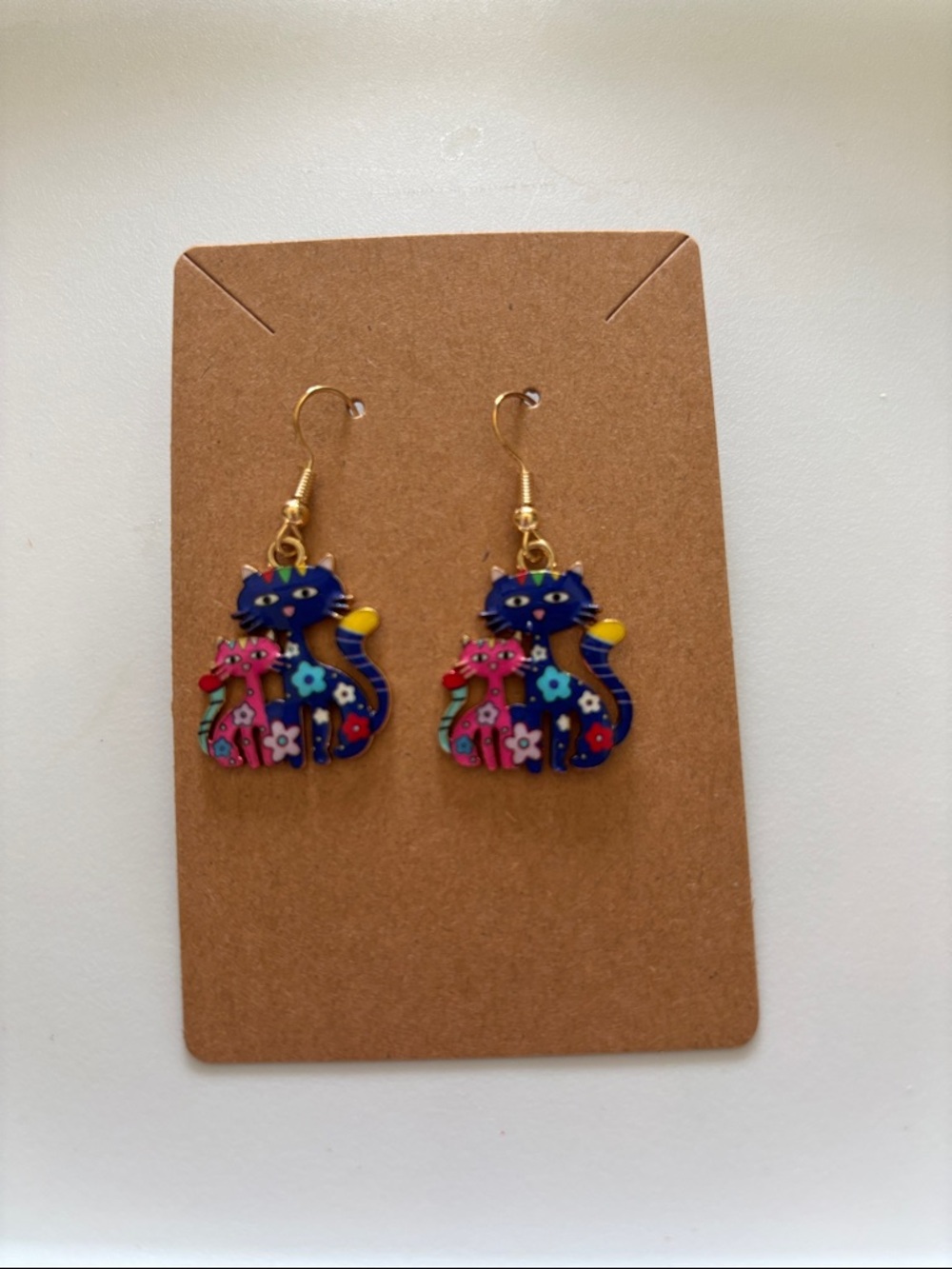 Fashion Jewelry Blue Cat Floral Drop Earrings with Pink Accents